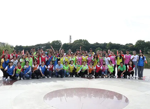 Building Bonds and Bridging Cultures: JiuGuang Lighting Hosts a Creative Outdoor Team Building Event in Nanjing